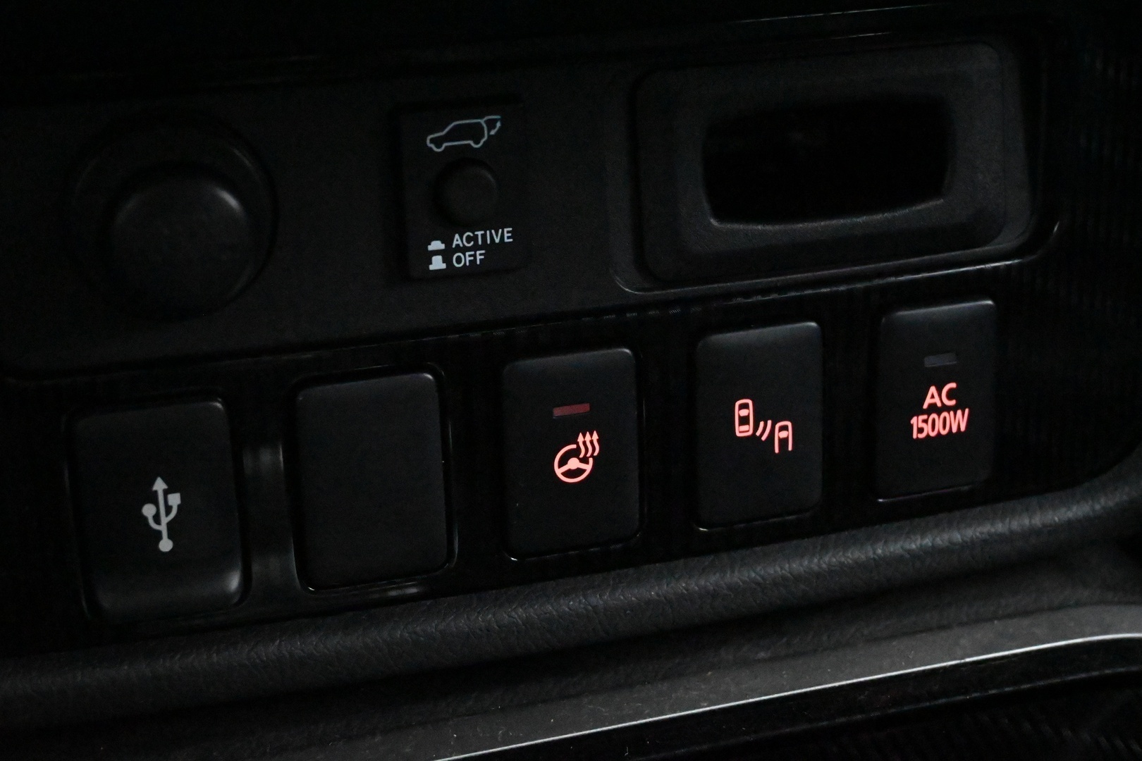 MITSUBISHI Outlander 2019