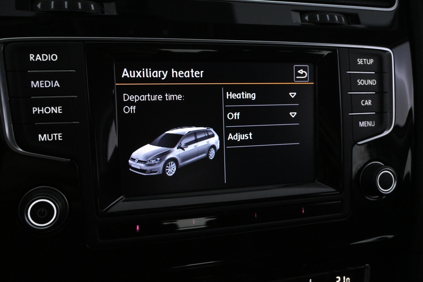 VOLKSWAGEN Golf 2014