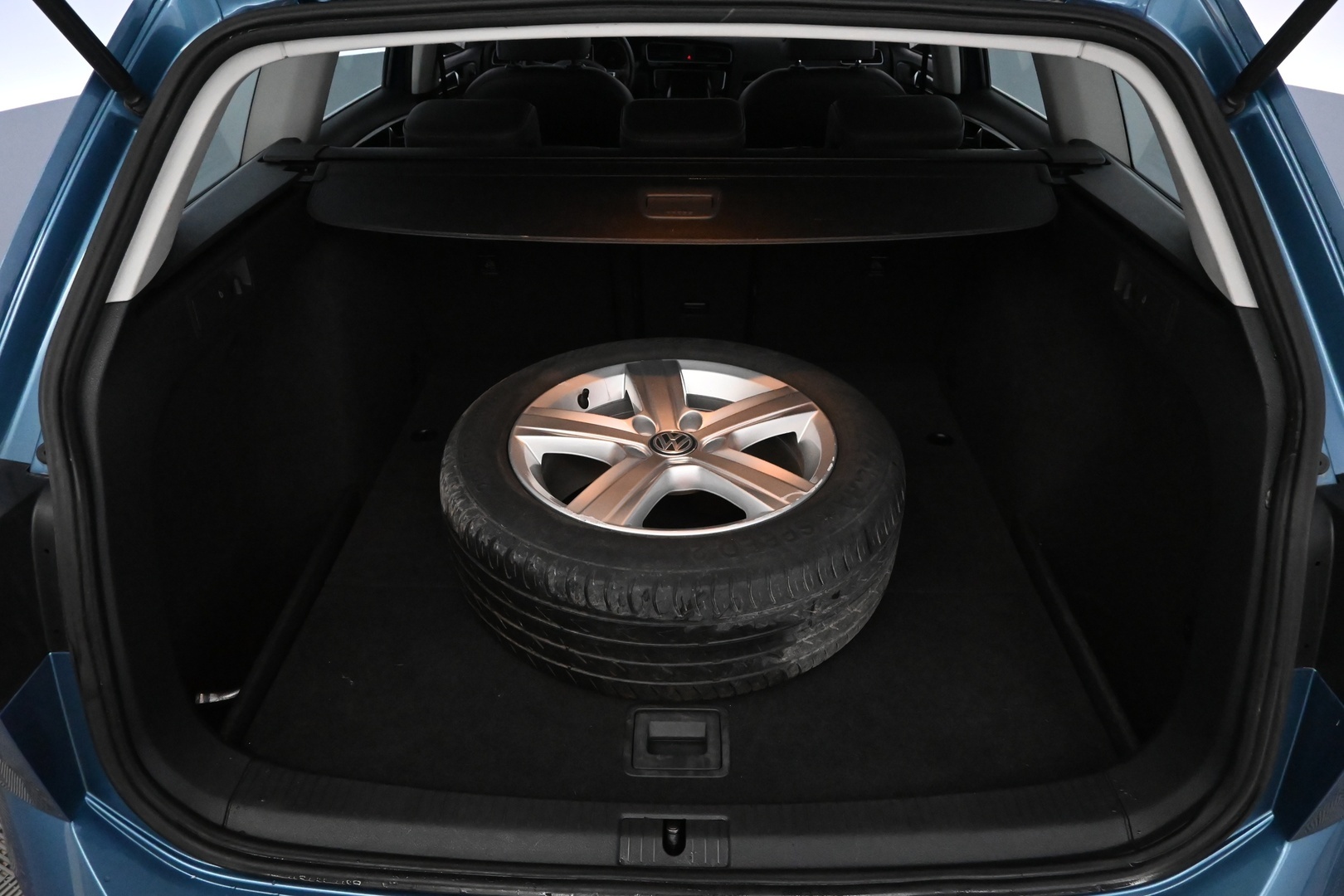 VOLKSWAGEN Golf 2014