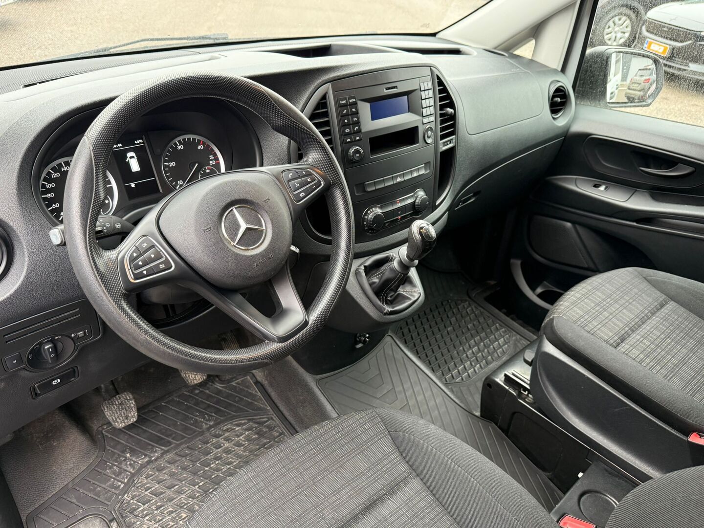 MERCEDES-BENZ Vito 2020