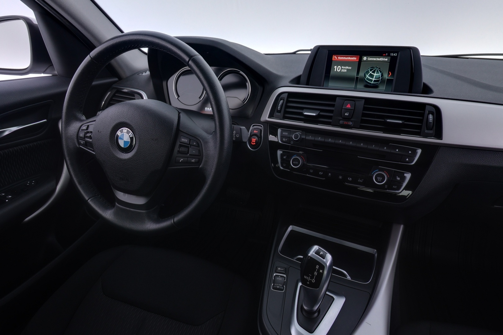 BMW 118 2018