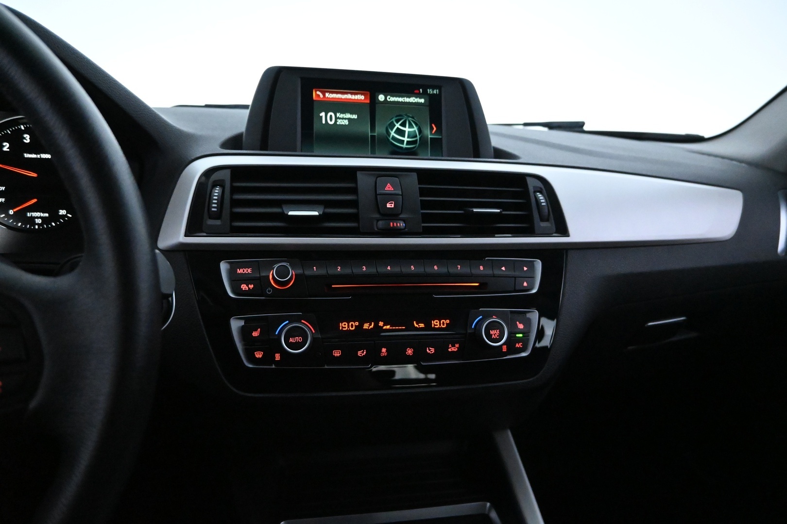 BMW 118 2018