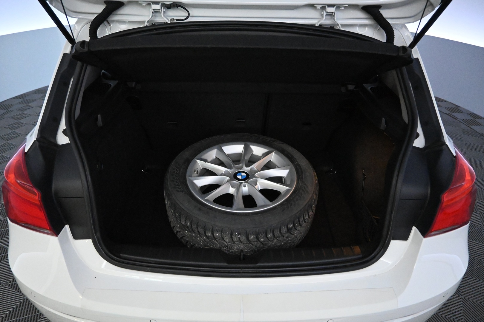 BMW 118 2018