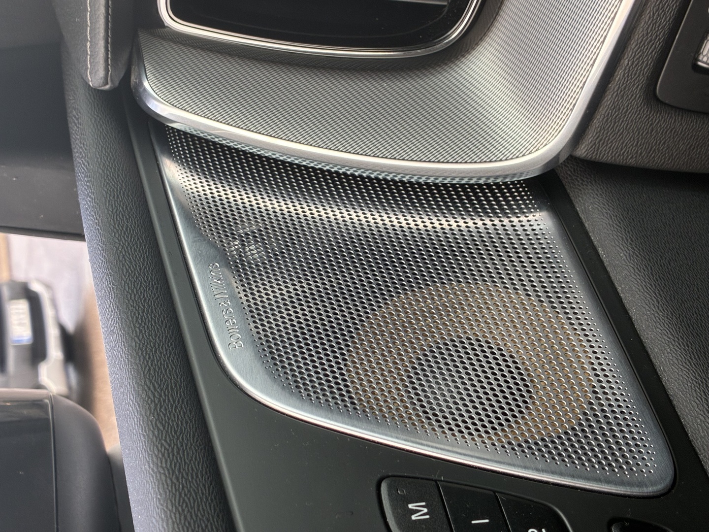 VOLVO XC60 2020