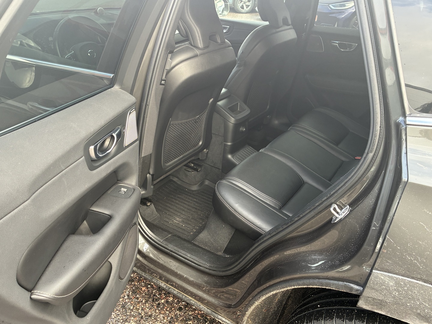 VOLVO XC60 2020