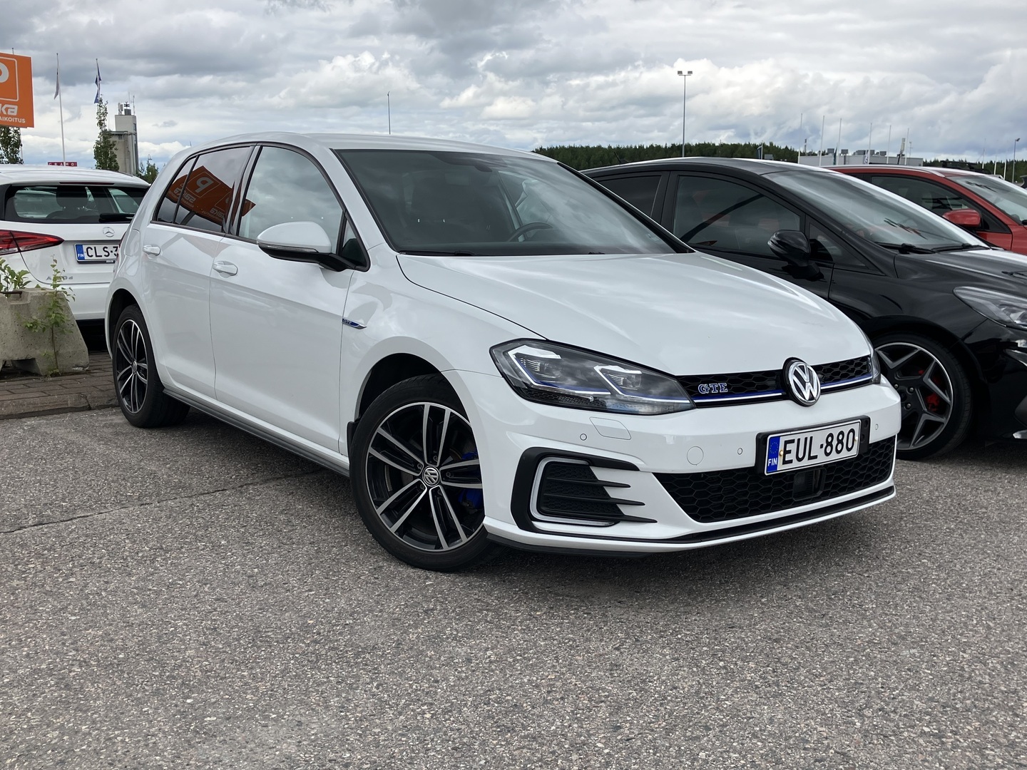 VOLKSWAGEN Golf 2020
