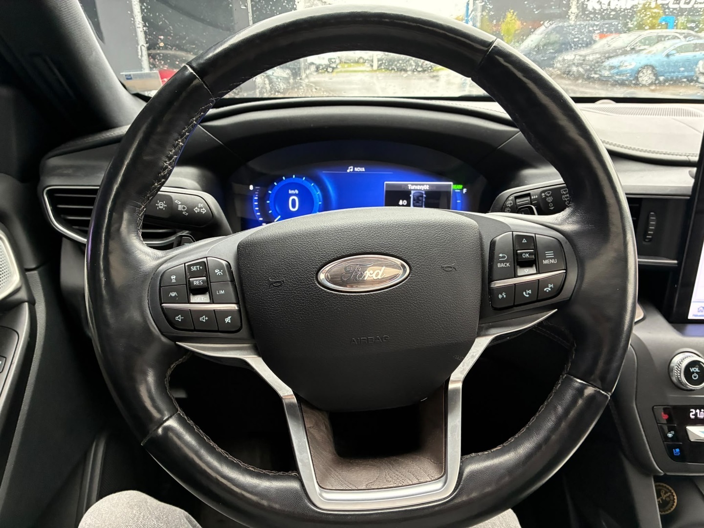 FORD Explorer 2020