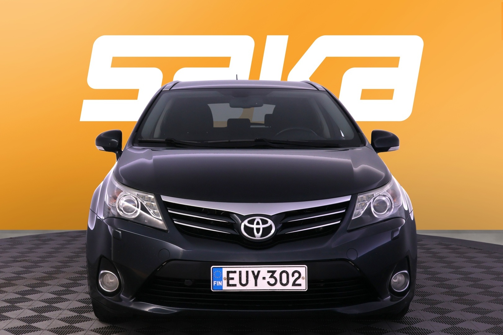 TOYOTA Avensis 2012