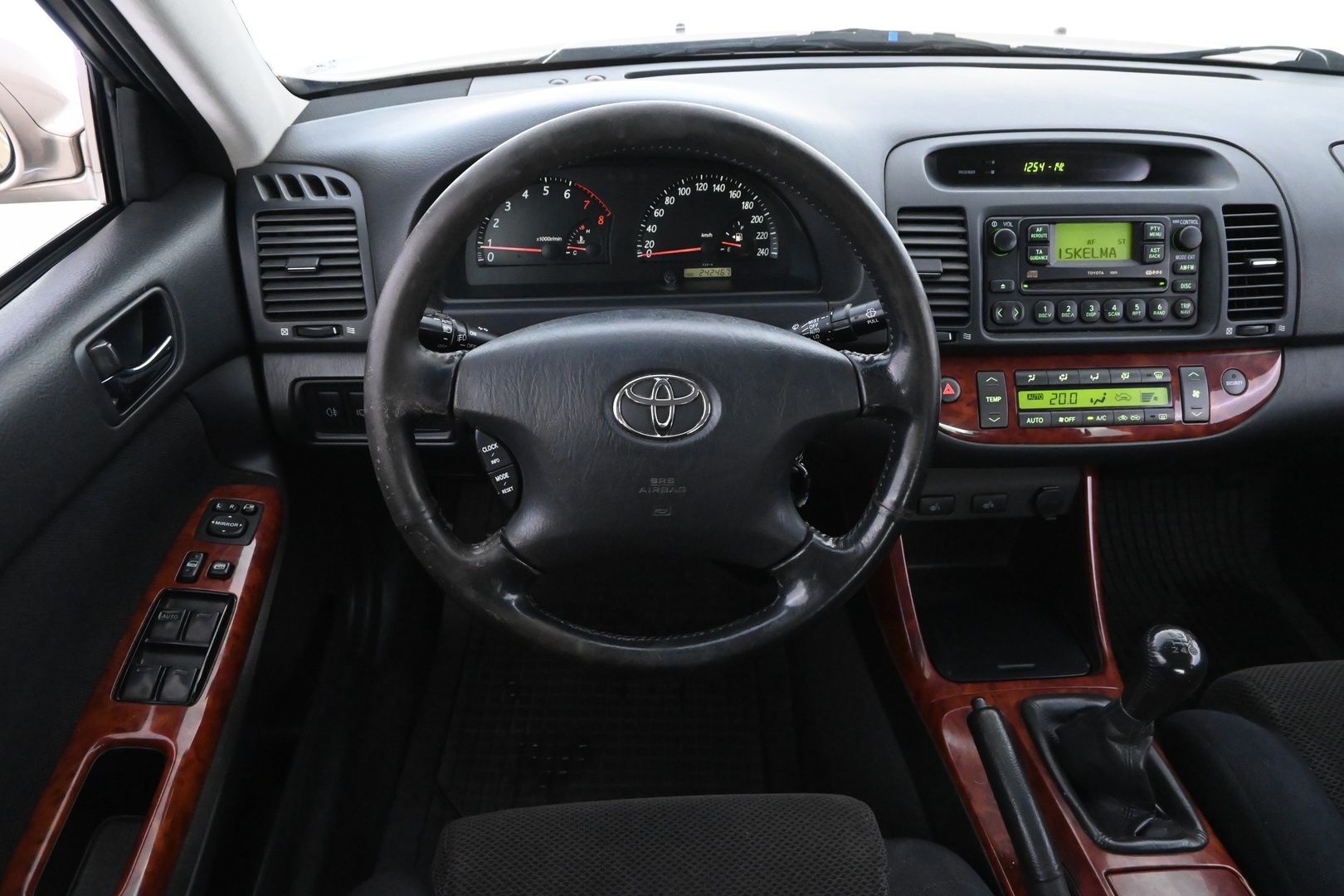 TOYOTA Camry 2002