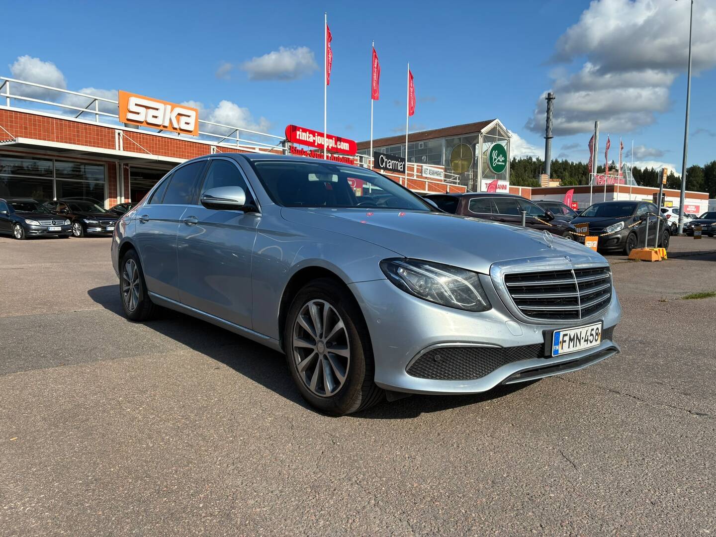 MERCEDES-BENZ E 2017