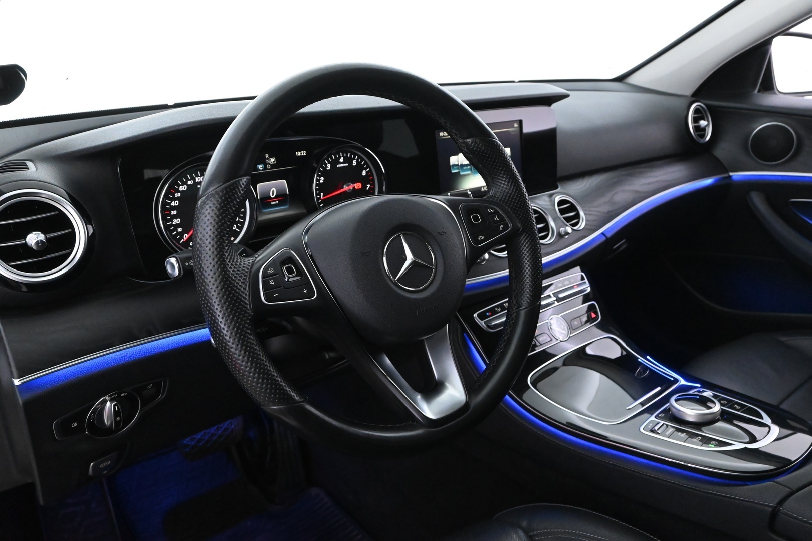 MERCEDES-BENZ E 2017