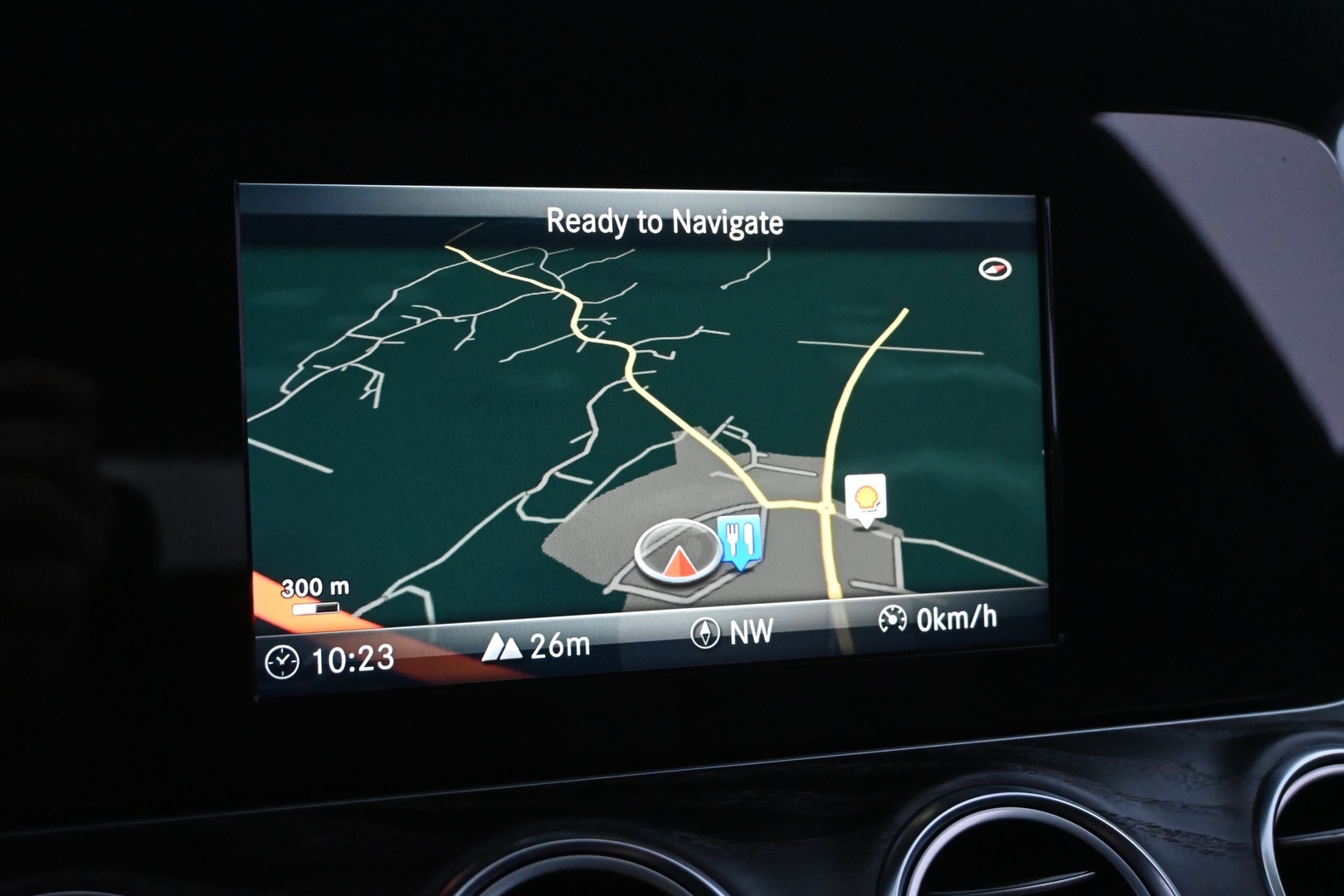 MERCEDES-BENZ E 2017