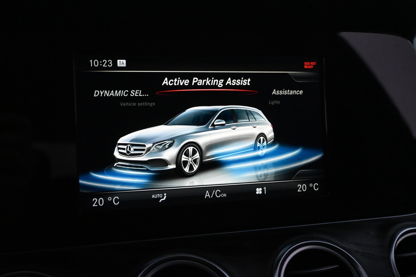 MERCEDES-BENZ E 2017