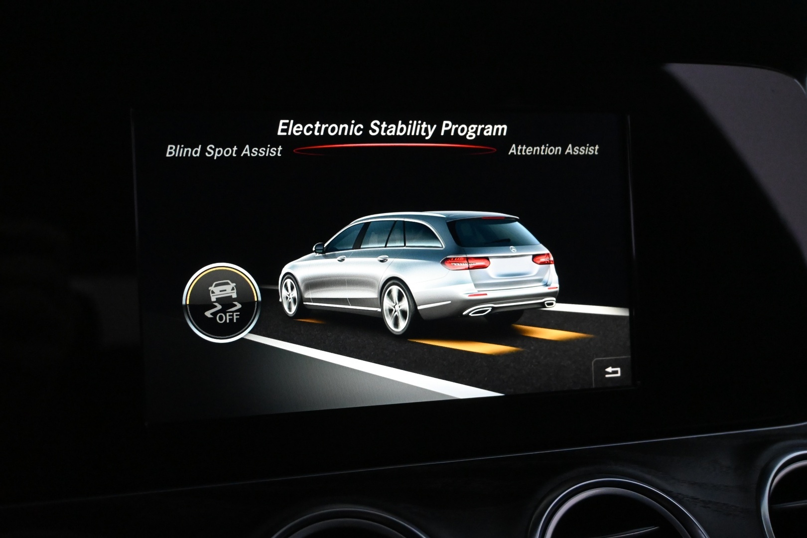 MERCEDES-BENZ E 2017