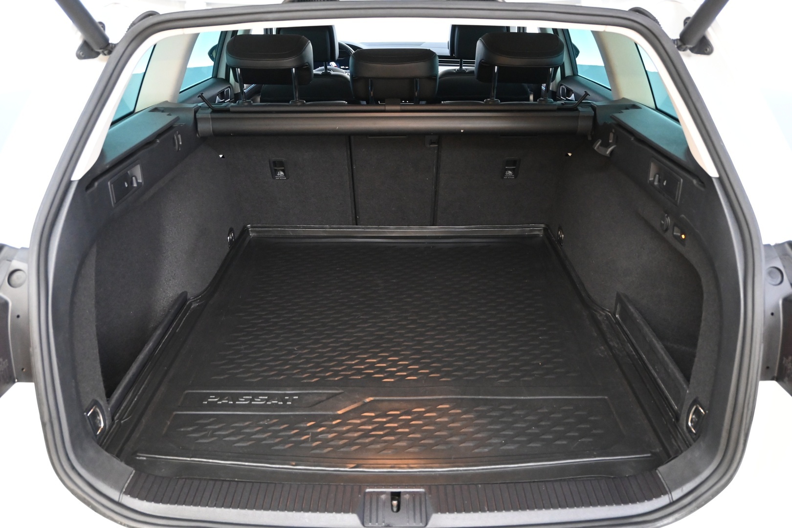 VOLKSWAGEN Passat 2018