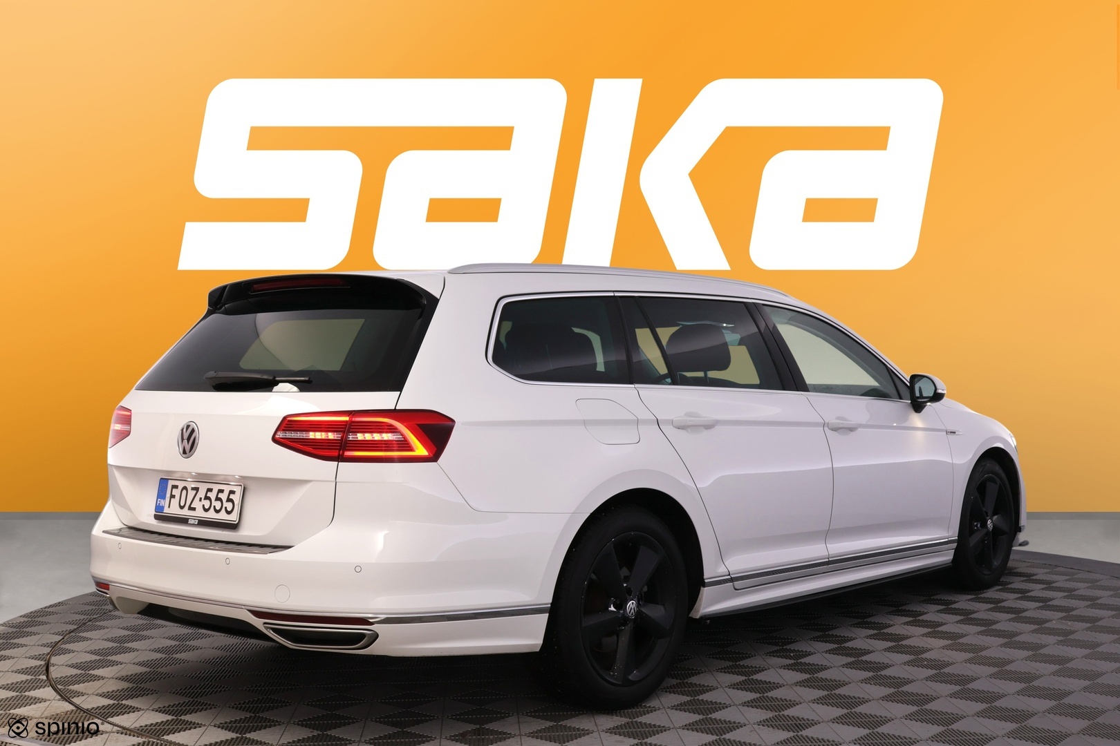 VOLKSWAGEN Passat 2018