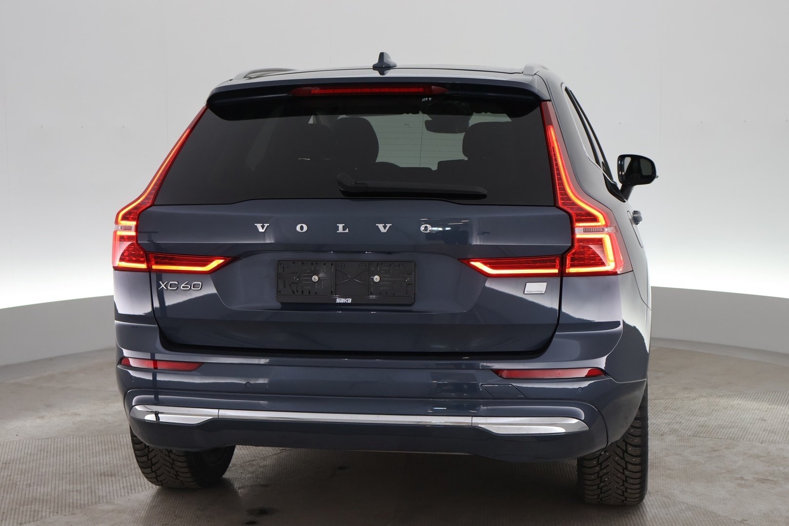 VOLVO XC60 2021