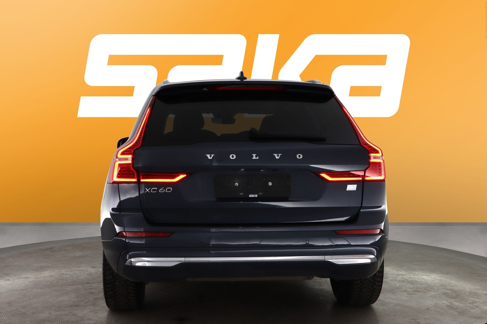 VOLVO XC60 2021