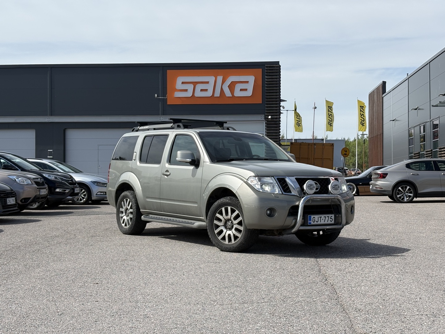 NISSAN Pathfinder 2011