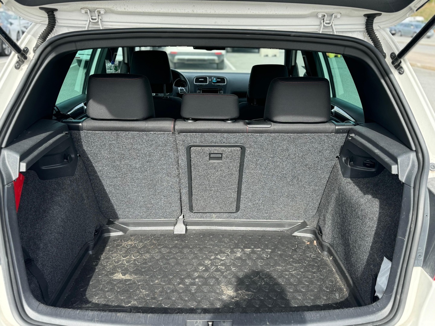 VOLKSWAGEN Golf 2011