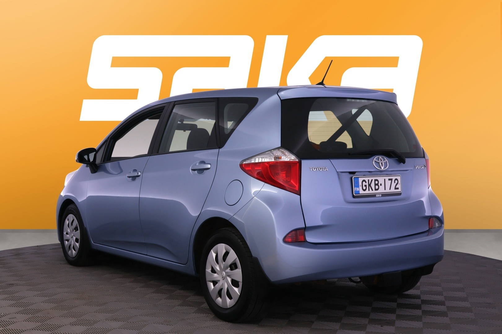TOYOTA Verso-S 2012
