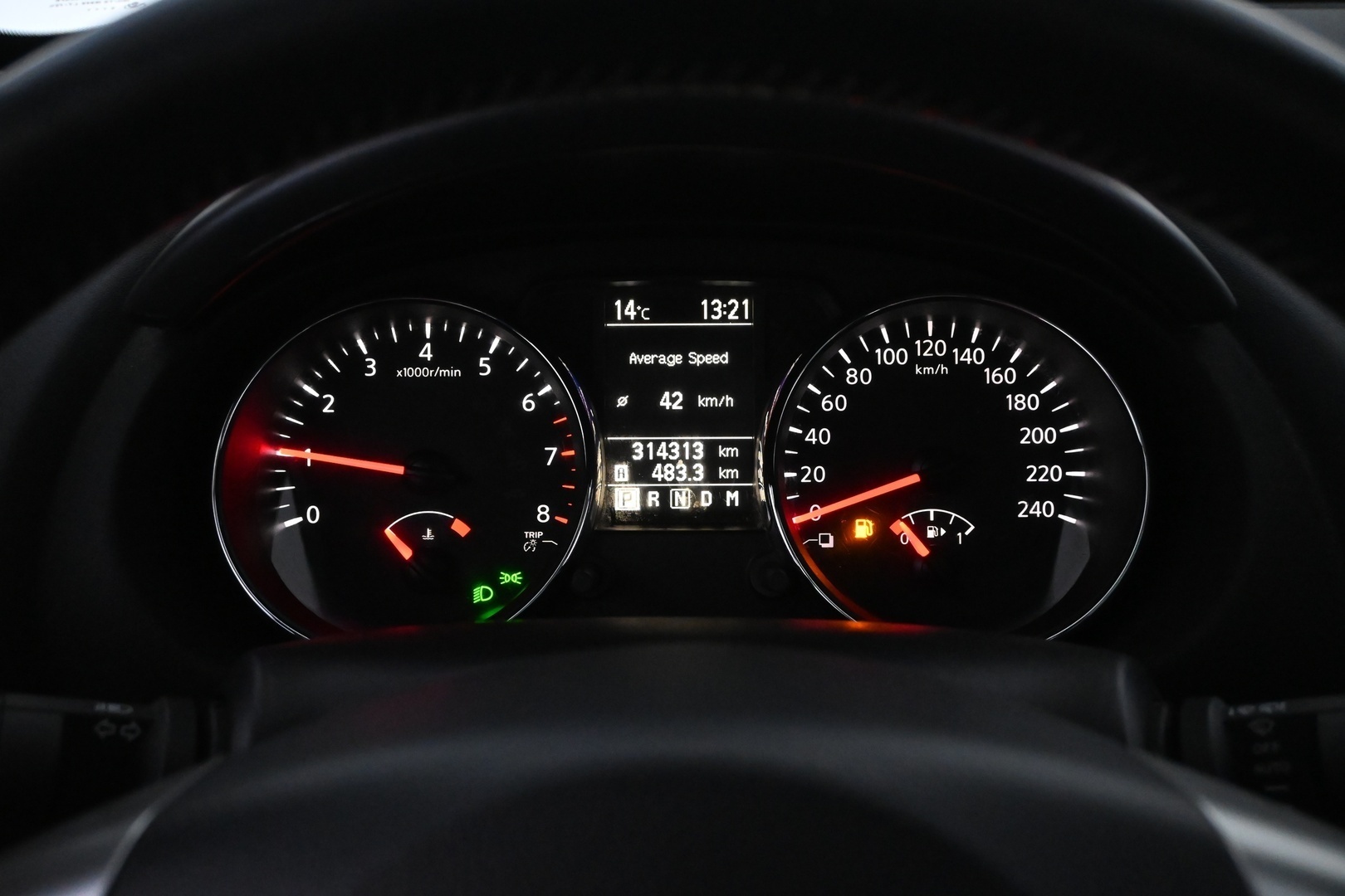 NISSAN Qashqai+2 2012