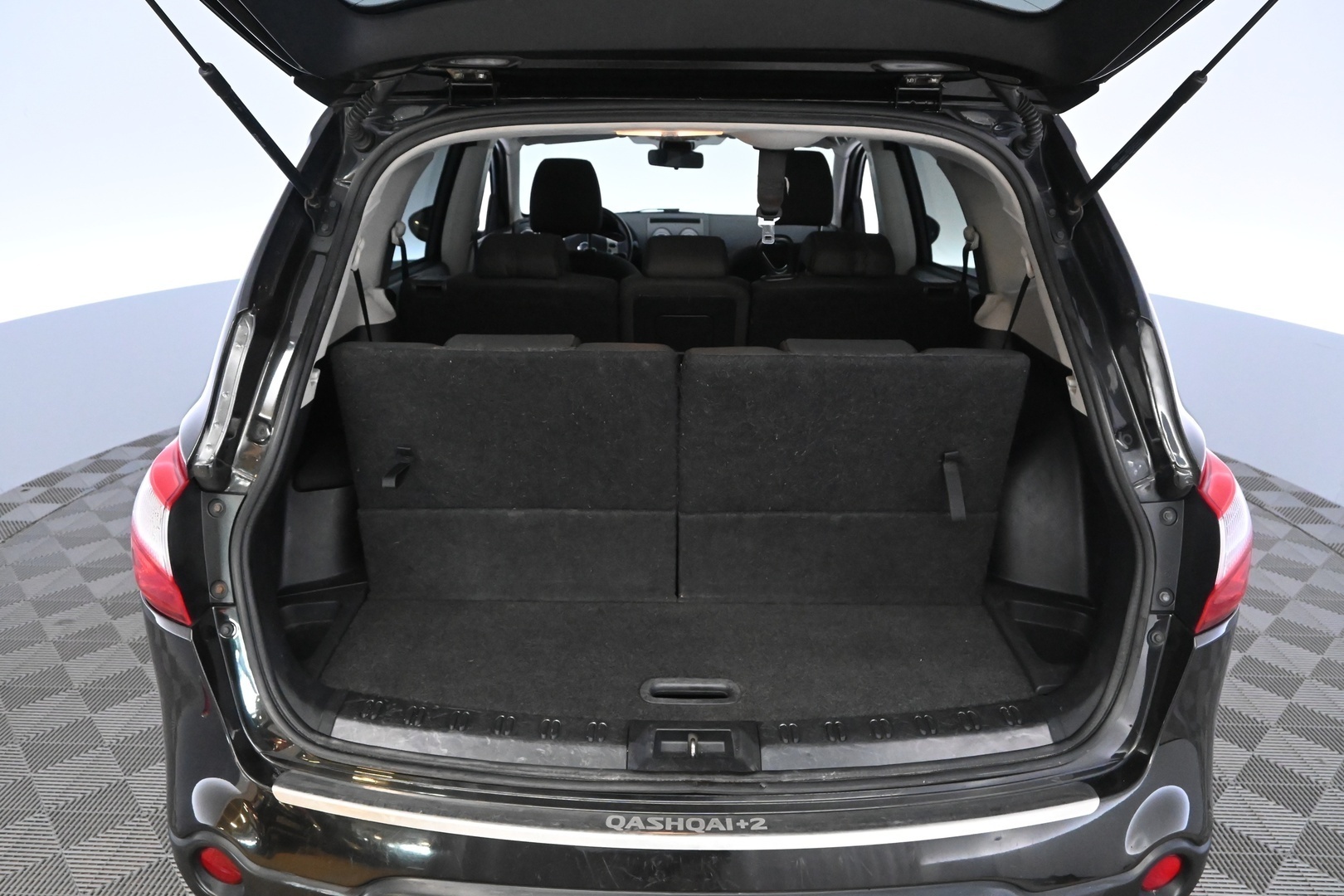 NISSAN Qashqai+2 2012