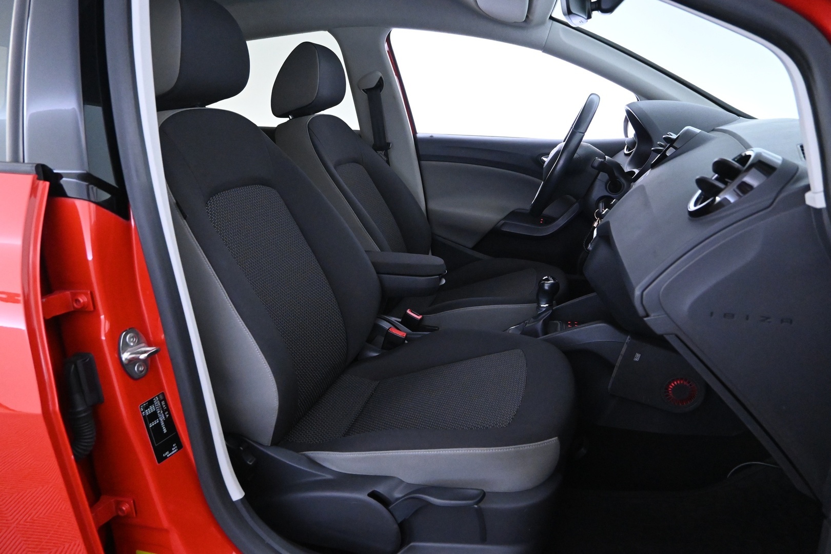 SEAT IBIZA 2016