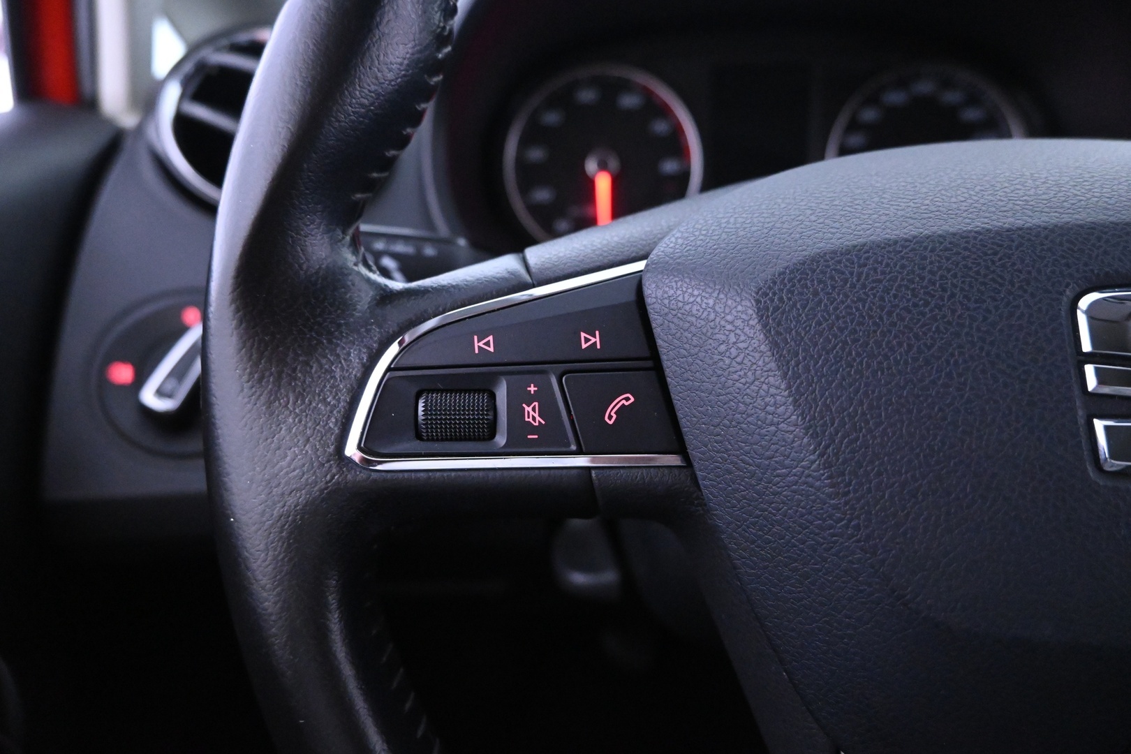 SEAT IBIZA 2016