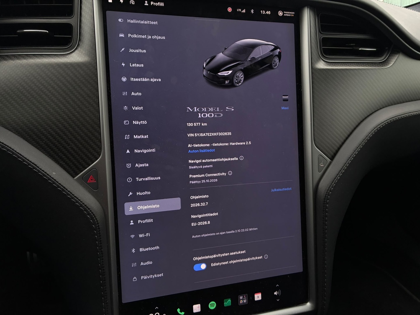 TESLA Model S 2019