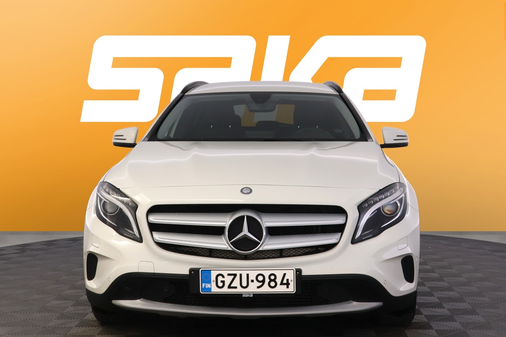 MERCEDES-BENZ GLA 2017