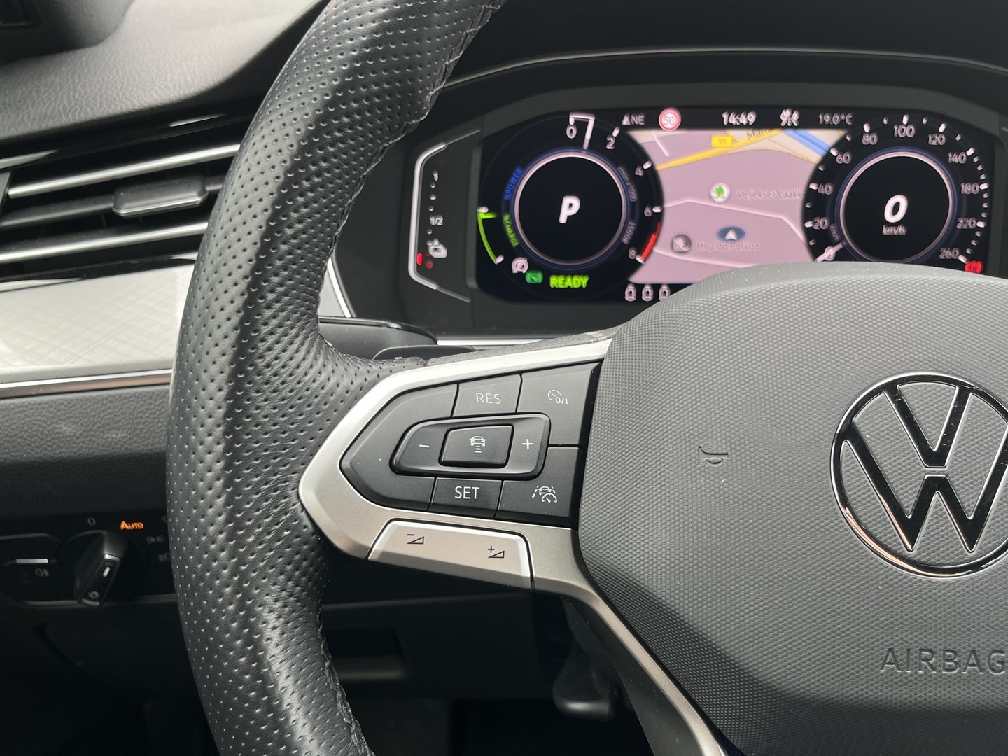 VOLKSWAGEN Passat 2021