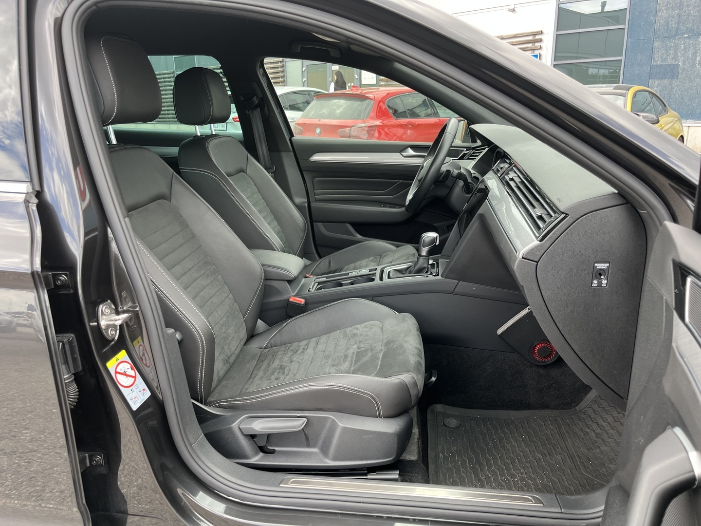 VOLKSWAGEN Passat 2021