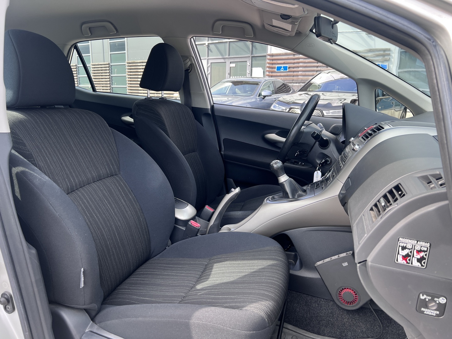 TOYOTA Auris 2007