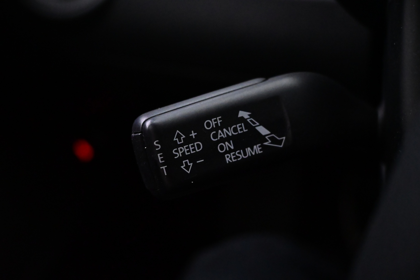 VOLKSWAGEN Passat 2011