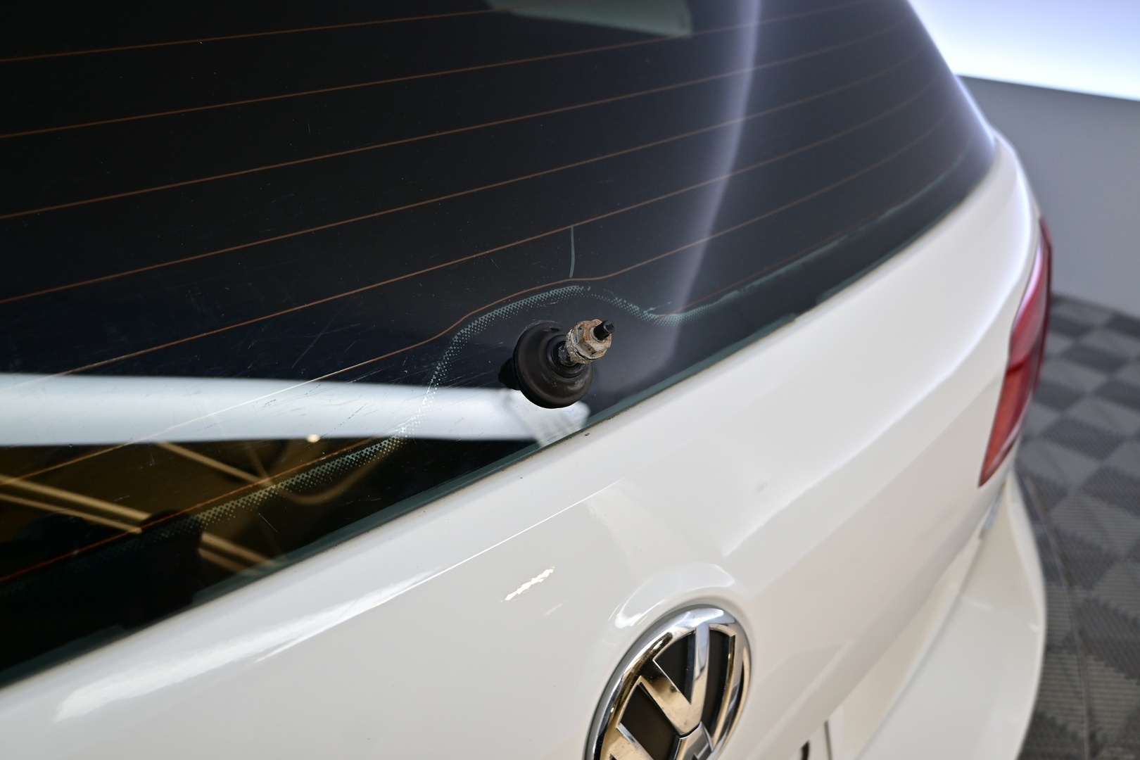 VOLKSWAGEN Passat 2011