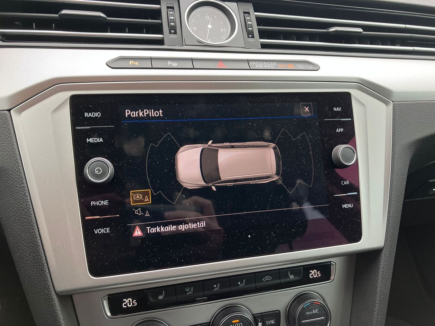 VOLKSWAGEN Passat 2018