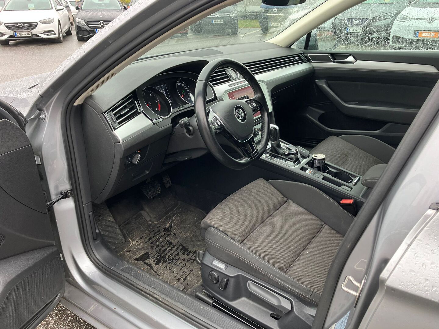 VOLKSWAGEN Passat 2018