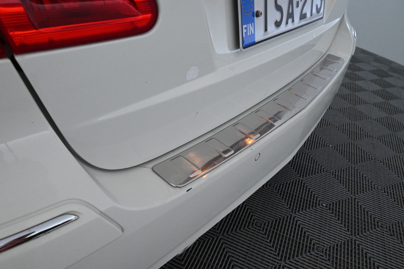 MERCEDES-BENZ B 2010