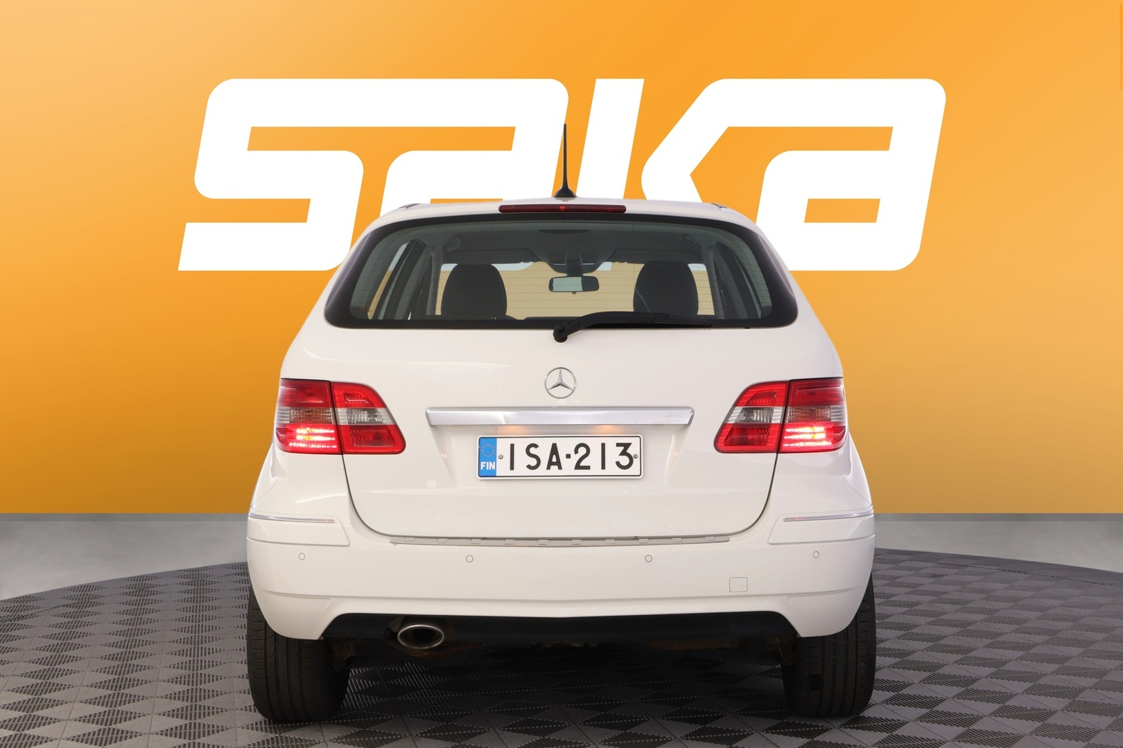 MERCEDES-BENZ B 2010