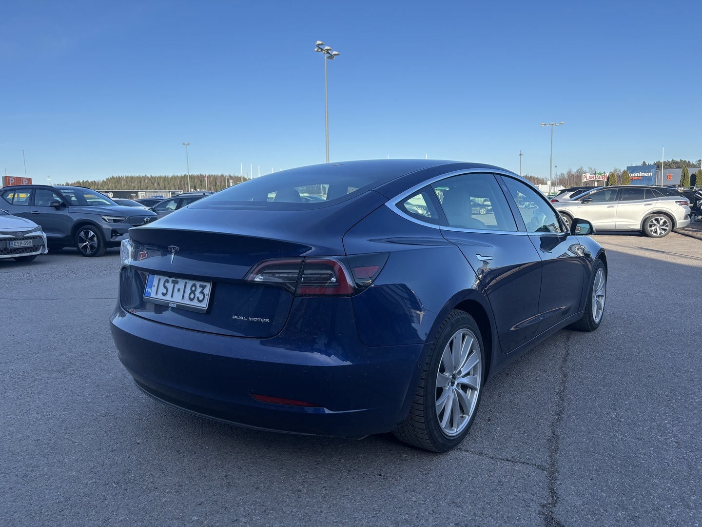 TESLA Model 3 2019