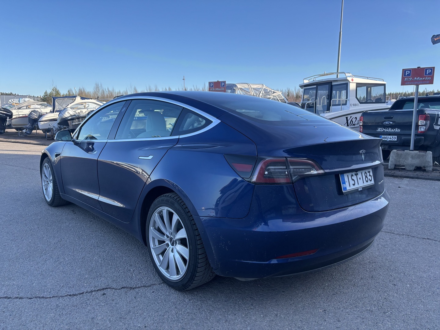 TESLA Model 3 2019
