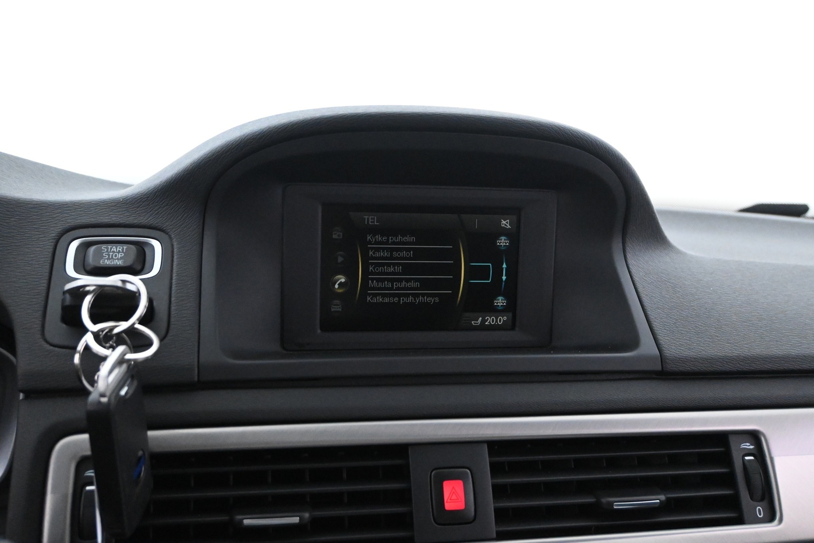 VOLVO V70 2014