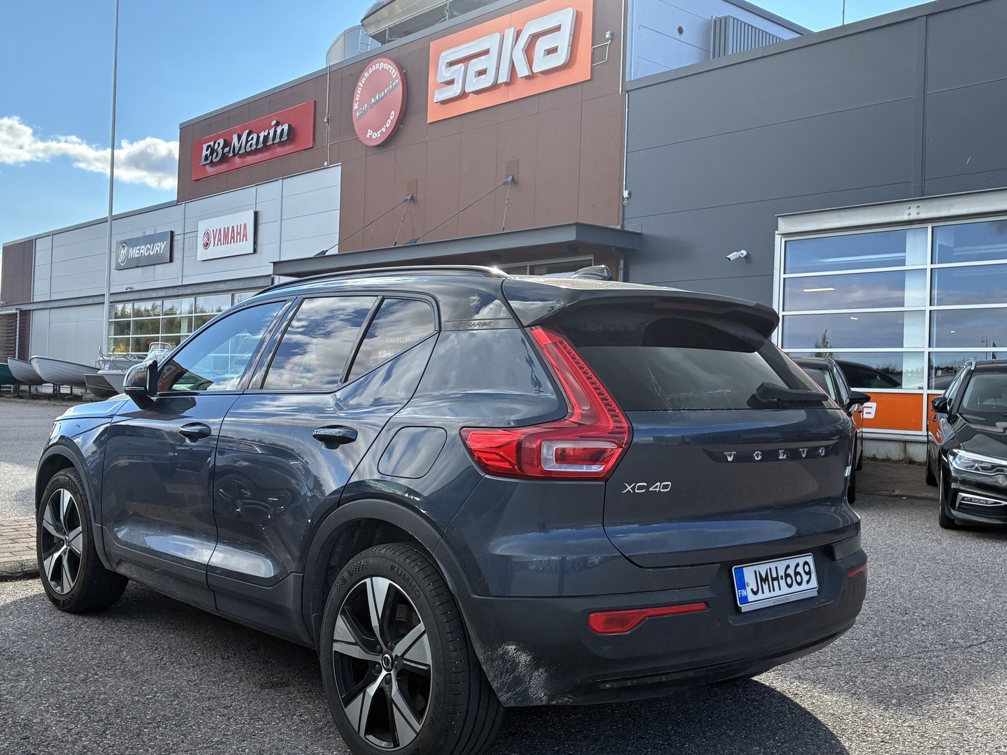 VOLVO XC40 2021