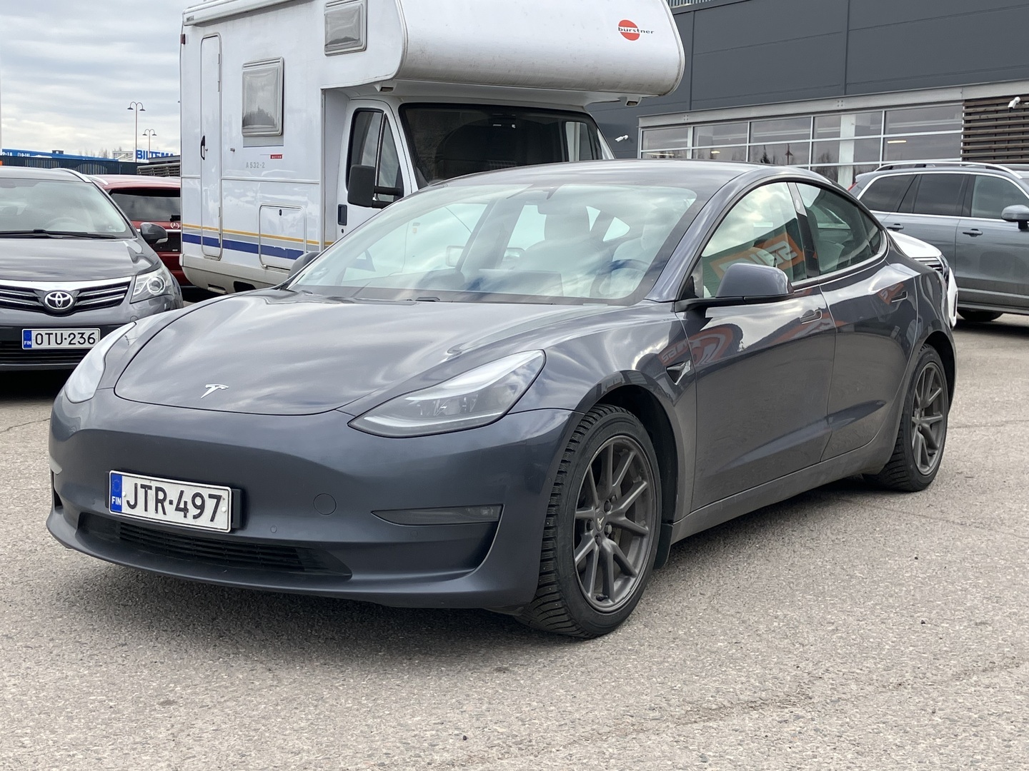 TESLA Model 3 2021