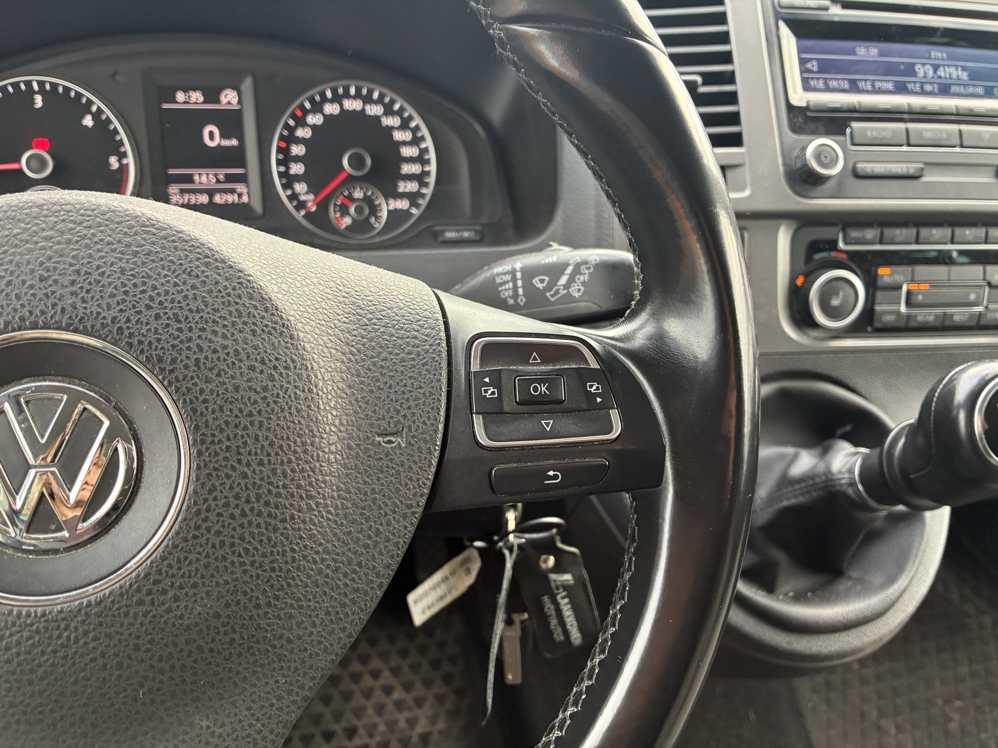 VOLKSWAGEN Caravelle 2014