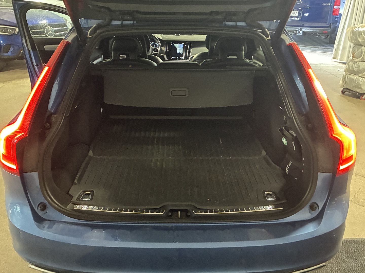 VOLVO V90 2017