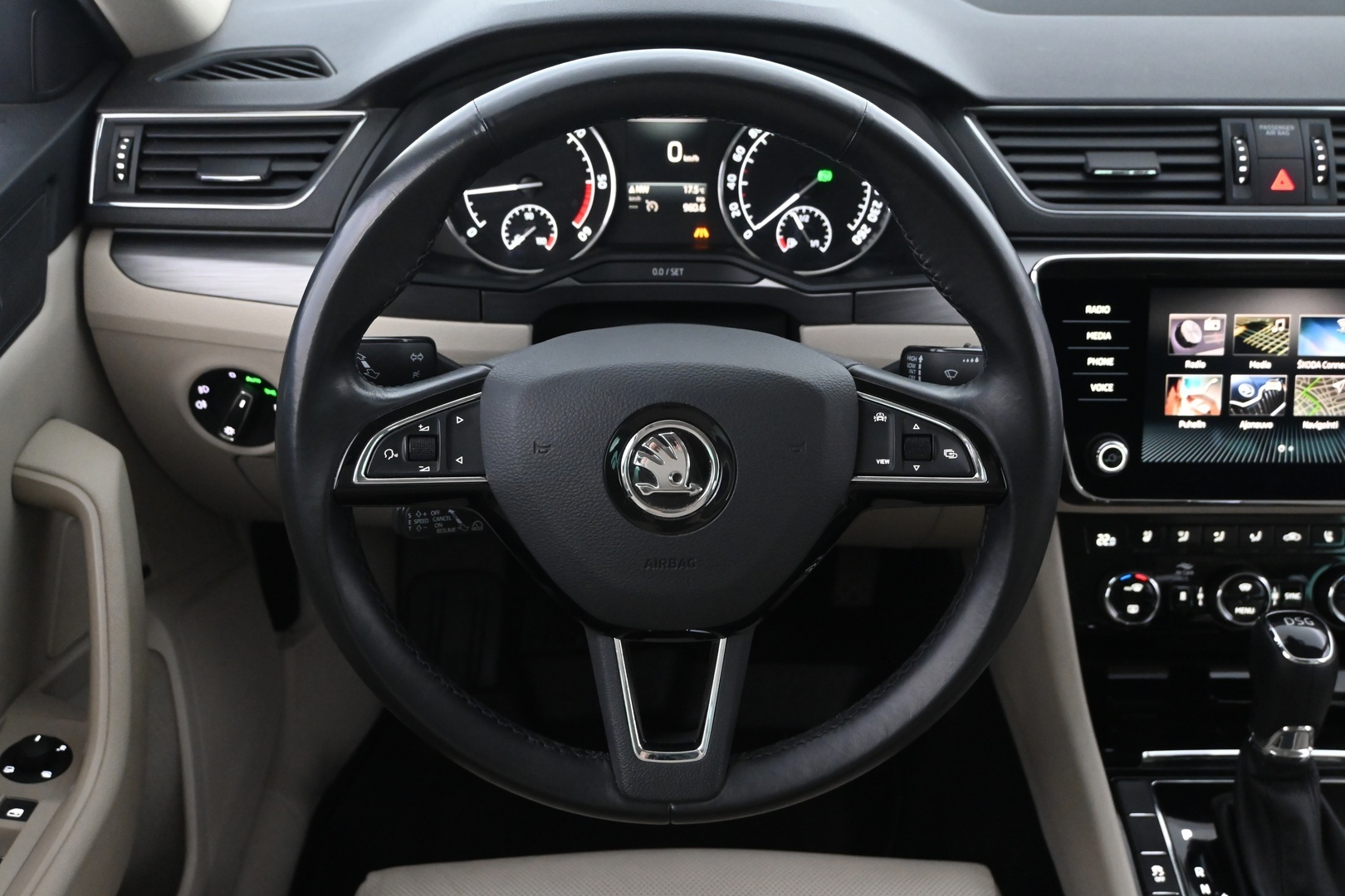 SKODA Superb 2018