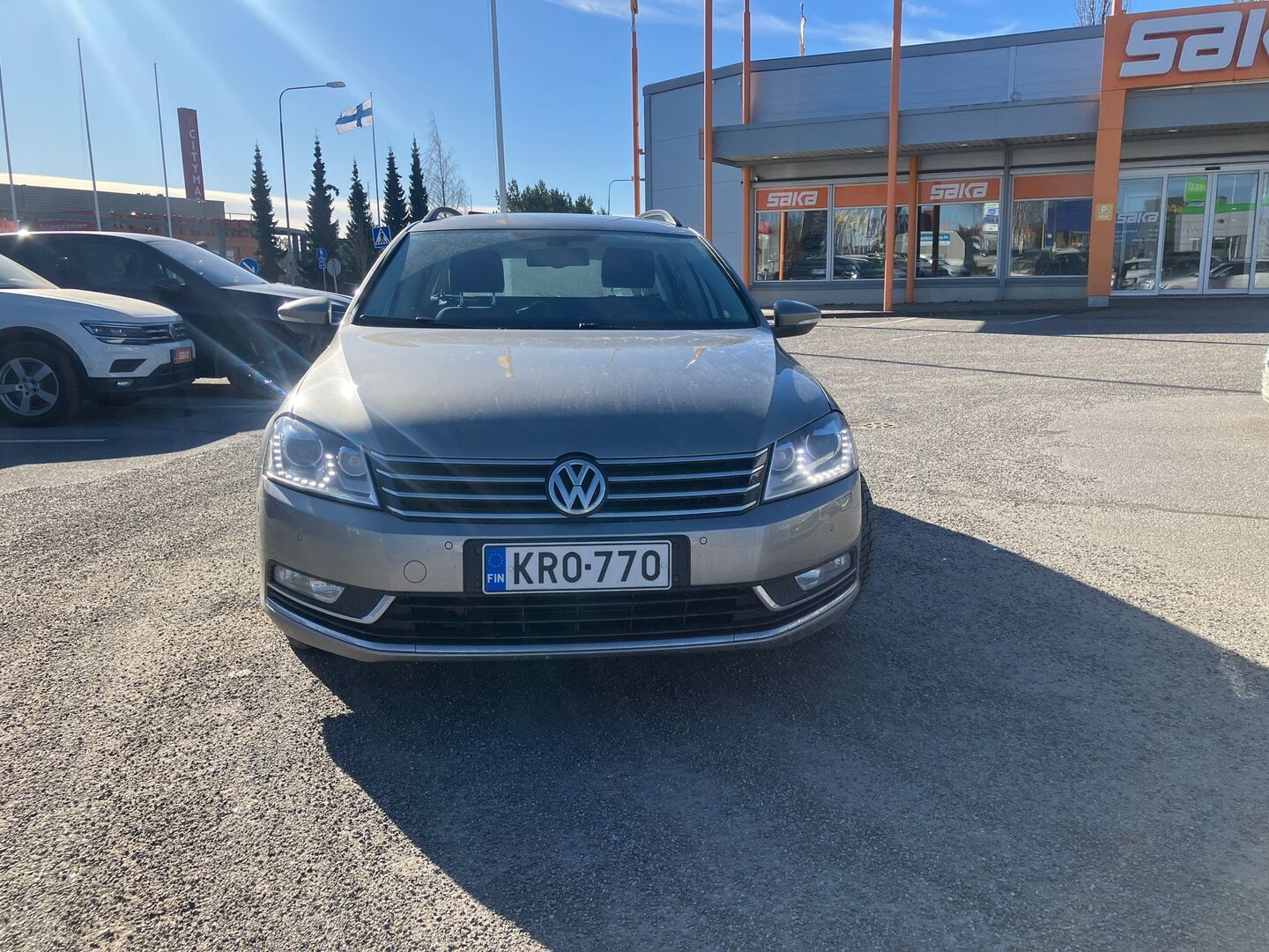 VOLKSWAGEN Passat 2012