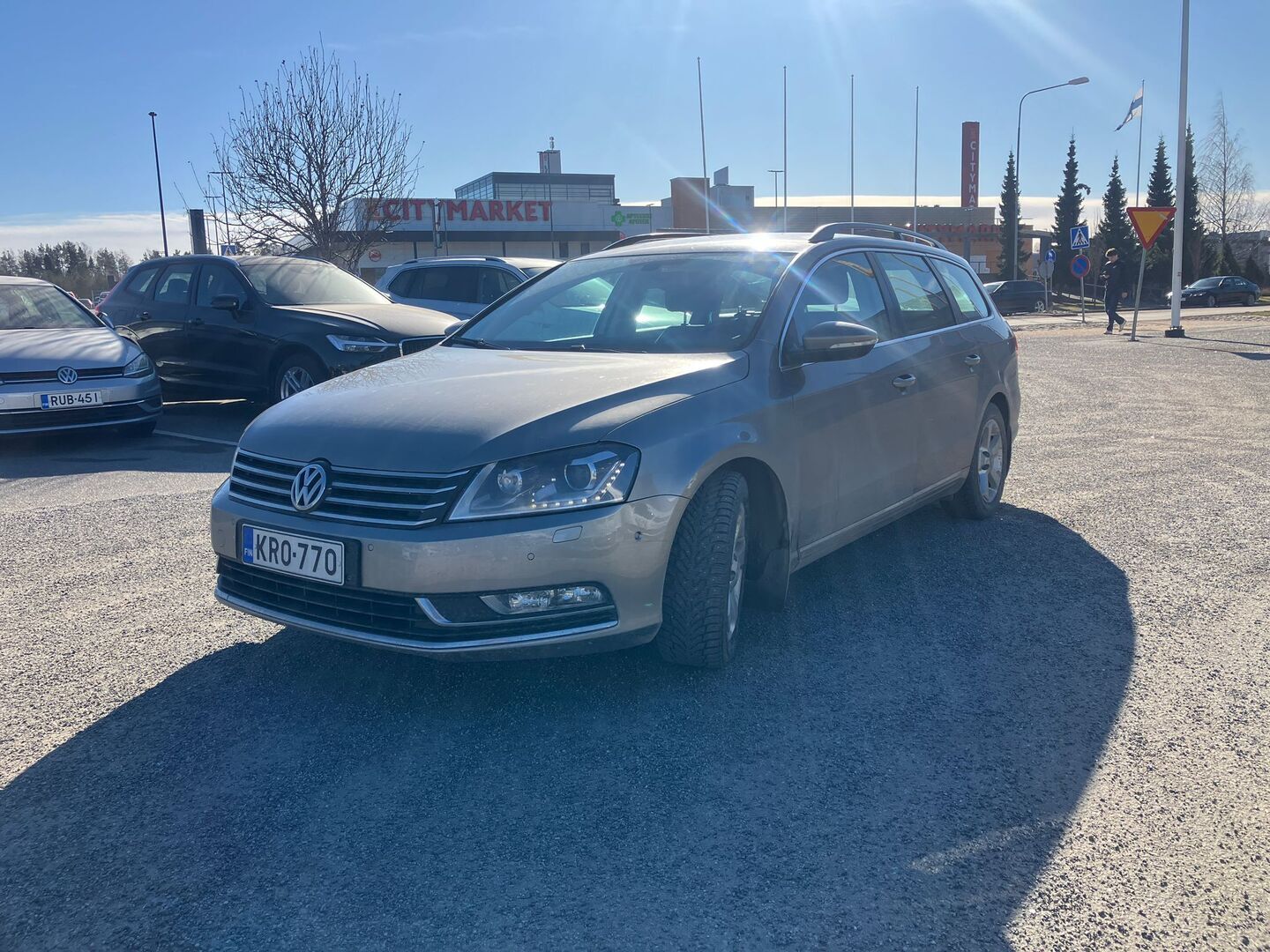 VOLKSWAGEN Passat 2012